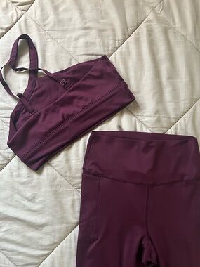 Victoria's Secret PINK Deep Berry Active Set